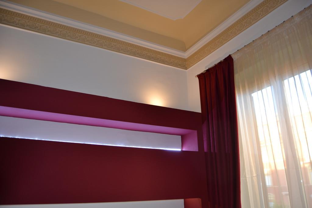 B&B The Queens Foggia Exteriér fotografie